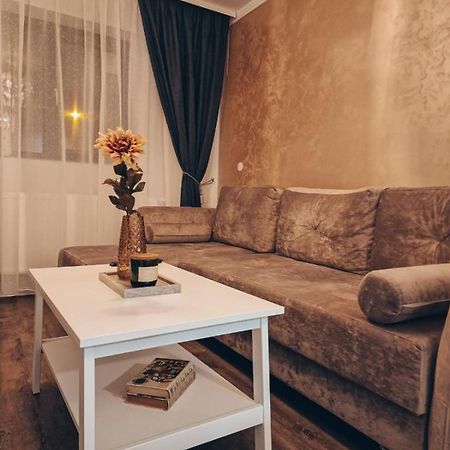 Immocity Oradea Bagian luar foto