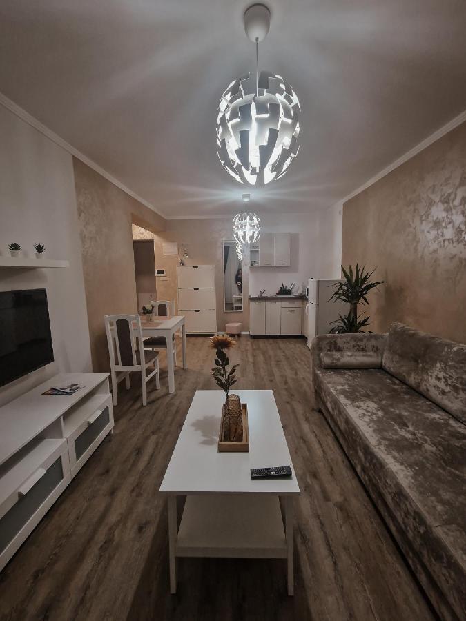 Immocity Oradea Bagian luar foto